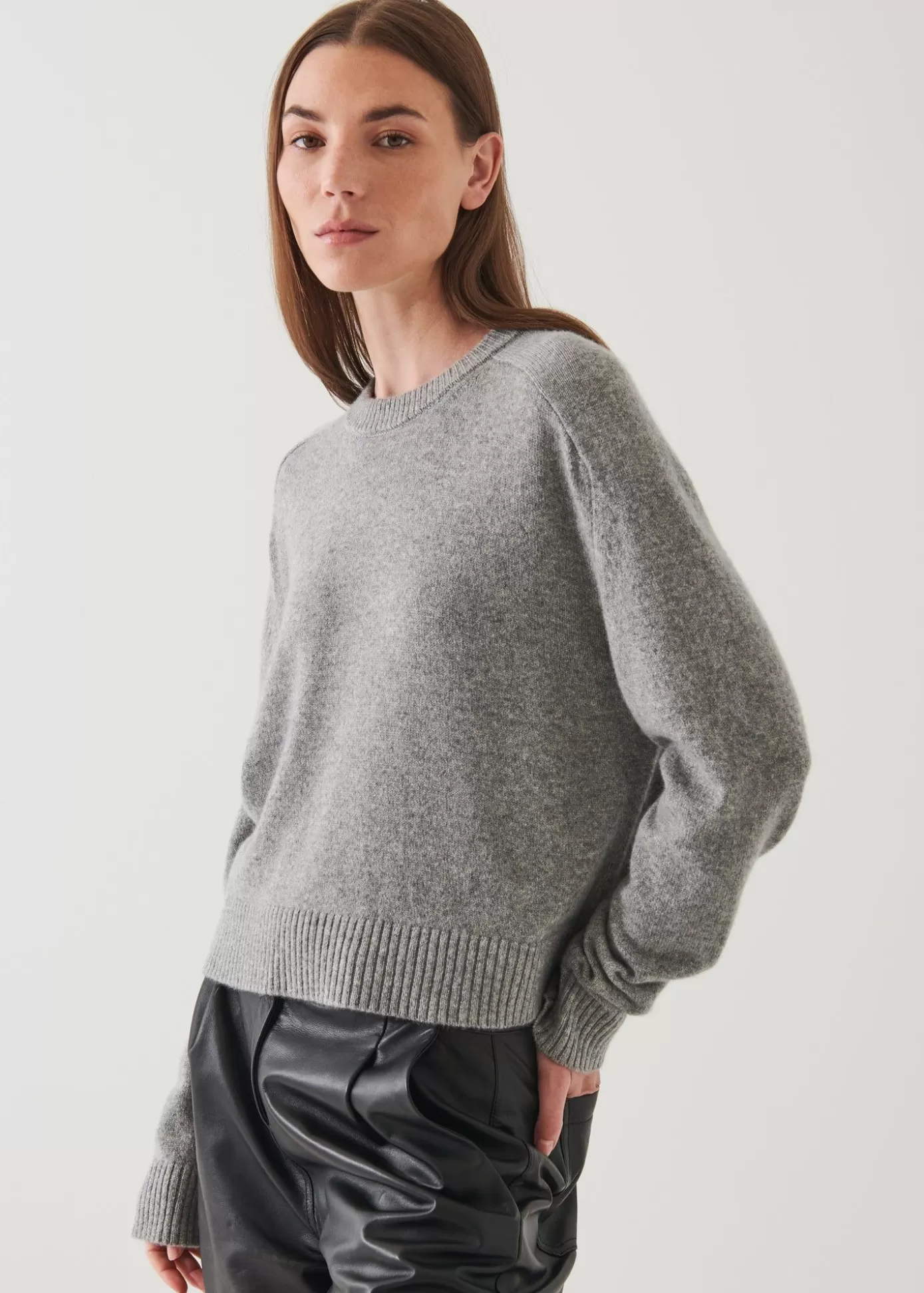 PATRICK ASSARAF Cashmere Raglan Crewneck Store