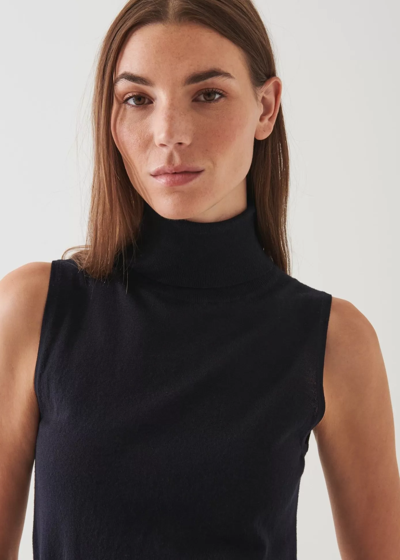 PATRICK ASSARAF Superfine Merino Sleeveless Turtleneck Best Sale